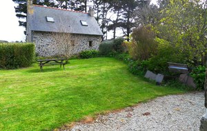 Le gîte Petit Jardin pour se détendre au soleil